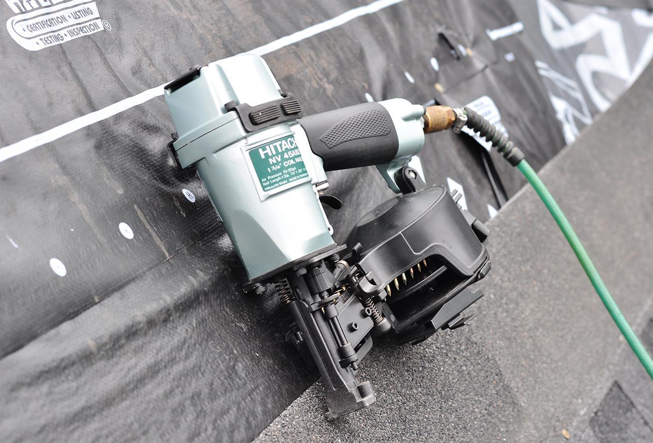 Hitachi NV45AB2 Coil Roofing Nailer